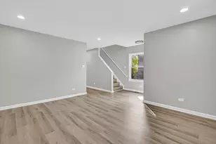 7117 S University Ave, Chicago, IL 60619 - Photo 10