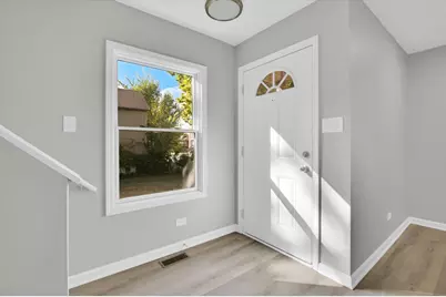 7117 S University Avenue, Chicago, IL 60619 - Photo 6