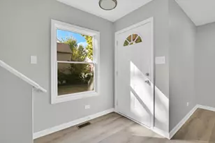 7117 S University Ave, Chicago, IL 60619 - Photo 6