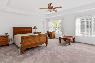 427 W Natoma Avenue, Addison, IL 60101 - Photo 10