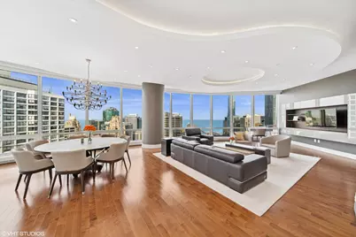 401 N Wabash Street #33A, Chicago, IL 60611 - Photo 4