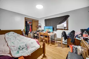 2510 N 72nd Ct, Elmwood Park, IL 60707 - Photo 14