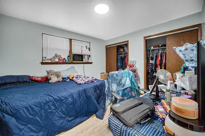 2510 N 72nd Court, Elmwood Park, IL 60707 - Photo 8