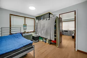 2510 N 72nd Ct, Elmwood Park, IL 60707 - Photo 16