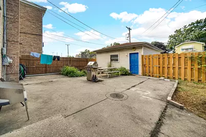 2510 N 72nd Court, Elmwood Park, IL 60707 - Photo 30