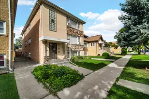 2510 N 72nd Ct, Elmwood Park, IL 60707 - Photo 2