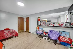 2510 N 72nd Ct, Elmwood Park, IL 60707 - Photo 4