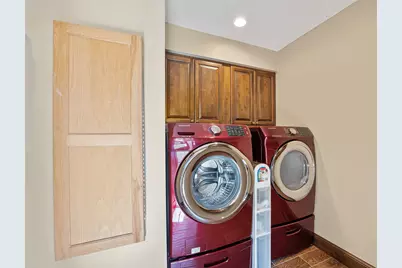 3211 Leafy Lane, Bloomington, IL 61704 - Photo 36