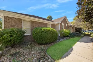 3211 Leafy Ln, Bloomington, IL 61704 - Photo 72