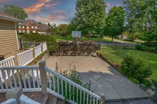 3211 Leafy Ln, Bloomington, IL 61704 - Photo 76