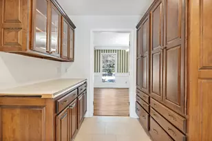 3211 Leafy Ln, Bloomington, IL 61704 - Photo 16