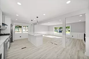 513 Chestnut Ln, Beecher, IL 60401 - Photo 8