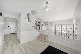 513 Chestnut Ln, Beecher, IL 60401 - Photo 2