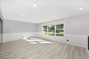 513 Chestnut Ln, Beecher, IL 60401 - Photo 6