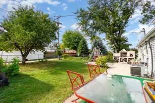 10007 Irving Park Rd, Schiller Park, IL 60176 - Photo 18