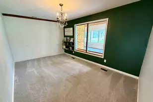 1409 Butchers Ln, Bloomington, IL 61701 - Photo 24