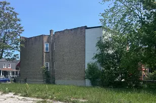 4521 W Wilcox St, Chicago, IL 60624 - Photo 4