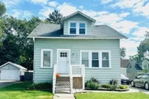 663 S Sunnyside Ave, Elmhurst, IL 60126 - Photo 2