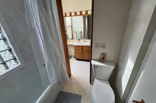 2742 N Kenmore Ave, Chicago, IL 60614 - Photo 16