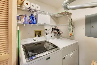 440 E Montrose Avenue #402, Wood Dale, IL 60191 - Photo 18