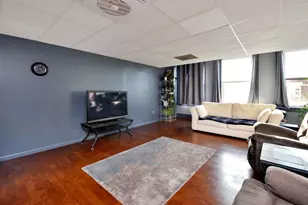 113 N Kickapoo St, Lincoln, IL 62656 - Photo 8