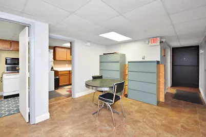 113 N Kickapoo Street, Lincoln, IL 62656 - Photo 34