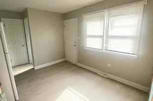 2207 Williamsburg Dr, Waukegan, IL 60085 - Photo 10