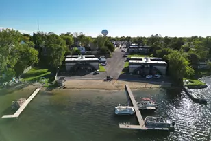 125 E Mill St, Wauconda, IL 60084 - Photo 18