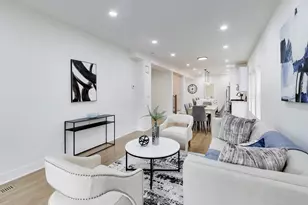 4912 W Drummond Pl, Chicago, IL 60639 - Photo 8