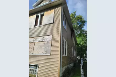 11612 S Yale Avenue, Chicago, IL 60628 - Photo 2