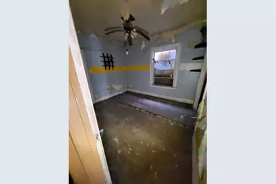 11612 S Yale Avenue, Chicago, IL 60628 - Photo 6