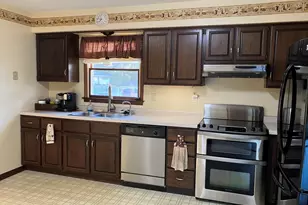 403 E Park St, Morrison, IL 61270 - Photo 6