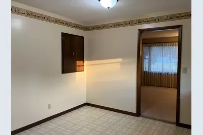 403 E Park Street, Morrison, IL 61270 - Photo 8