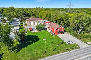 1702 S Dixie Hwy, Crete, IL 60417 - Photo 1