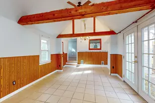 371 S McHenry Ave, Crystal Lake, IL 60014 - Photo 6
