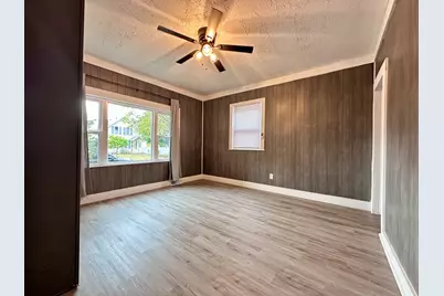 704 W 7th Street, Sterling, IL 61081 - Photo 4