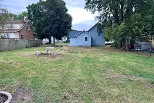 704 W 7th St, Sterling, IL 61081 - Photo 16