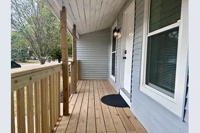 704 W 7th Street, Sterling, IL 61081 - Photo 2