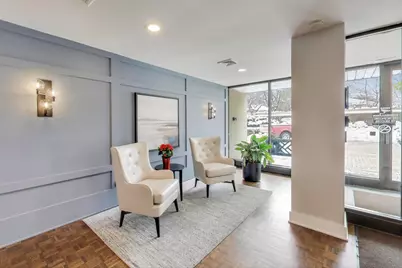 650 Winnetka Mews #310, Winnetka, IL 60093 - Photo 4