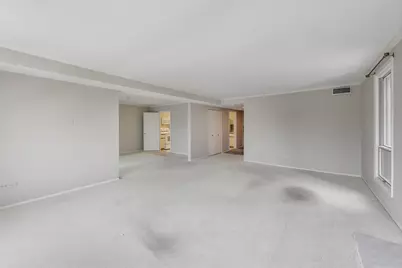 650 Winnetka Mews #310, Winnetka, IL 60093 - Photo 6