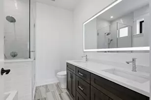 2471 N Clybourn Ave, Chicago, IL 60638 - Photo 14