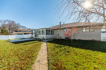 12680 Rosewood Court, Saint John, IN 46373 - Photo 8