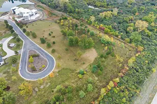 15 Templeton Dr, Oak Brook, IL 60523 - Photo 10