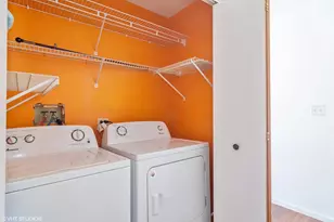 760 E Whispering Oaks Dr, Palatine, IL 60074 - Photo 8