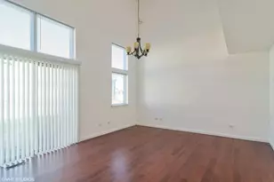 760 E Whispering Oaks Dr, Palatine, IL 60074 - Photo 4