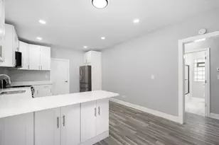 7554 S Perry Ave, Chicago, IL 60620 - Photo 4