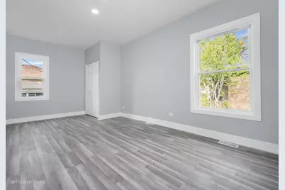 7554 S Perry Avenue, Chicago, IL 60620 - Photo 8