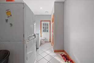 1084 Redwood Dr, Yorkville, IL 60560 - Photo 14