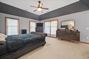 1084 Redwood Dr, Yorkville, IL 60560 - Photo 16