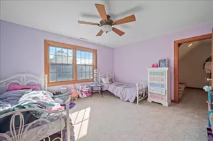 1084 Redwood Dr, Yorkville, IL 60560 - Photo 20